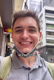 21 Y.O. Guy Went To A Michelin Star Restaurant And Pretended To Be A Food  Critic, Goes Viral Online