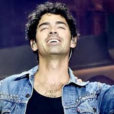 Alles Gute zum 36. Geburtstag, Joe Jonas! 🎂 : r/JonasBrothers