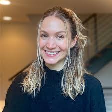 Samantha Loo's Instagram, Twitter & Facebook