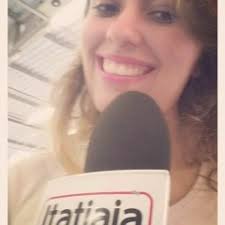 Stream Bruna Rezende Santos music