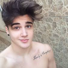 Pin By Lookb4ck On B O Y S Boy Hairstyles Beautiful Men Faces Mens Hairstyles