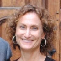 Linda Steen's Instagram, Twitter & Facebook