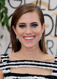 Using instruments such as cotton swabs or hair pins can force wax into your ear instead of removing it, and may cause infection or other problems. 15 Of The Best Hairstyles For Long Straight Hair The Skincare Edit