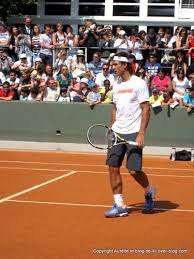 Roland garros, c'est une tout autre histoire, une toute autre importance, une toute autre atmosphère et on a toutes les raisons de penser que lucas pouille va enfin se sortir les doigts du cul. La Journee Des Enfants De Roland Garros 2011 Le Blog De Lili