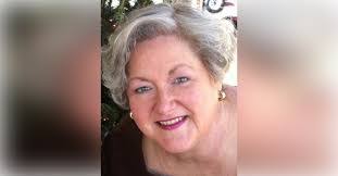 Melissa Mize's Instagram, Twitter & Facebook