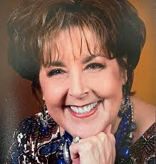 Leslie Grigsby's Instagram, Twitter & Facebook