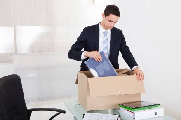 Công ty phải bồi thường như thế nào khi chấm dứt hợp đồng trái pháp luật?