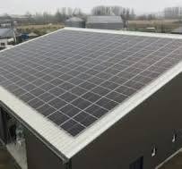 Fixation photovoltaïque pour panneau sandwich toiture