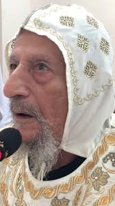 قَدْ جَاهَدْتُ الْجِهَادَ الْحَسَنَ، أَكْمَلْتُ السَّعْيَ، حَفِظْتُ  الإِيمَانَ، وَأَخِيرًا قَدْ وُضِعَ لِي إِكْلِيلُ الْبِرِّ، الَّذِي يَهَبُهُ  لِي فِي ذلِكَ الْيَوْمِ، الرَّبُّ الدَّيَّانُ الْعَادِلُ، لست الأن معكم ...  ولكنكم في قلبي كما صليتلكم