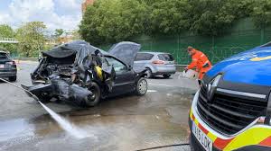 En imágenes | el hermano de teófilo gutiérrez sufrió un aparatoso accidente de tránsito. Sy1 Rj9ak Xddm