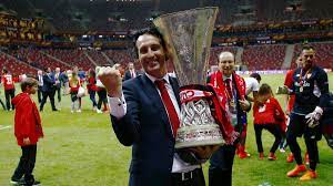فبعد التعادل في الوقت الأصلي والإضافي نجح فريق فياريال في الفوز بأول لقب له بالدوري الأوروبي بعد ماراثون ركلات الترجيح أمام مان يونايتد وحارسه غير الموفق. Ø§Ù„Ø¯ÙˆØ±ÙŠ Ø§Ù„Ø¥Ù†Ø¬Ù„ÙŠØ²ÙŠ On Twitter Ø§Ù„Ù…Ø¨Ø§Ø±Ø§Ø© Ø§Ù„ÙˆØ­ÙŠØ¯Ø© Ø§Ù„ØªÙŠ Ø¬Ù…Ø¹Øª Ø¨ÙŠÙ† Ø§ÙŠÙ…Ø±ÙŠ ÙˆÙƒÙ„ÙˆØ¨ ÙƒØ§Ù†Øª ÙÙŠ Ø¹Ø§Ù… 2016 Ø®Ù„Ø§Ù„ Ù†Ù‡Ø§Ø¦ÙŠ Ø§Ù„Ø¯ÙˆØ±ÙŠ Ø§Ù„Ø£ÙˆØ±ÙˆØ¨ÙŠ Ùˆ ÙØ§Ø² Ø¥Ø´Ø¨ÙŠÙ„ÙŠØ© Ø¹Ù„Ù‰ Ù„ÙŠÙØ±Ø¨ÙˆÙ„ 3 1 Https T Co Fudg5kcc2l