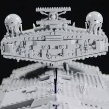 Der baukasten hat 3145 teile und fünf minifiguren. Imperialer Sternzerstorer 75252 Star Wars Offiziellen Lego Shop De