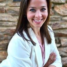 Amanda Bernal's Instagram, Twitter & Facebook