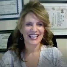 Cari Edwards's Instagram, Twitter & Facebook