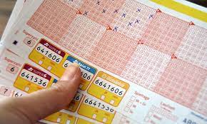 Die sechste gewinnklasse, die zwei spielern 100.000 euro einbringt, verfügt sogar über zwei separate gewinnzahlen. Wie Funktioniert Die Glucksspirale Jahreslos Gewinne Sonderauslosung