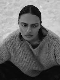 Big question before tomorrow's launch: KATE petite or KATE grande?