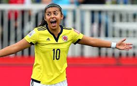 Estos son algunos de los mejores jugadores de fútbol de todos los tiempos. La Colombiana Yoreli Rincon En La Copa Mundial De Futbol Femenino