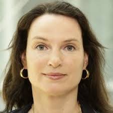 Frauennetzwerk des Wirtschaftsbeirats Bayern heute Abend bei Donner &  Reuschel in München. Die Themen: Digitalisierung der Arbeitswelt und  Ausblick Europa. Danke für die Einladung an Frau Präsidentin…