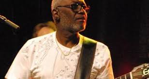 Kassav' is a caribbean band formed in guadeloupe in 1979. Boxwojko47jntm