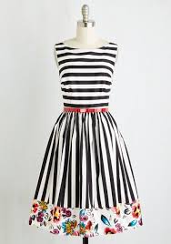 Miss Mix It Dress Mod Retro Vintage Dresses Modcloth Com Mod Cloth Dresses Vintage Floral Dress Floral Dress Black