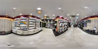 Electronics Retailer