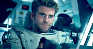 The 'independence day 2' reboot/sequel continues to move forward, with reports claiming 'hunger games' star liam hemsworth has been offered what do you think of hemsworth taking the lead role in independence day 2 and potentially 3? Liam Hemsworth