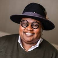 40+ "Treneka" profiles