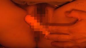 コタツの中を覗くと娘の無防備パンチラが 我慢できず発達途中のマ コに触れると愛液垂らしながら大悶絶 母が隣に居るに も関わらずこっそり近親相姦生中出しｓｅｘ Tsutaya ツタヤ R18のエロ動画