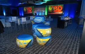 Or 3 payments of $133.32 note: Original Design Coffee Table Unc Pro Plexiglas Inflatable