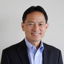 Palo Alto set to raise salaries of city manager and city attorney