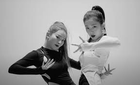 08.10.2021 · throughout the promotional cycle, members irene, yeri, joy, wendy, and seulgi wore striking outfits from brands like gucci, celine, prada, and … Call Irene And Seulgi Unstoppable Cause They Just Dropped A New Single Preen Ph