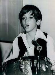 The partridge family was an american television sitcom about a widowed mother and her five children, that lived in a small fictional town in northern california. The Other Chris Replaced Like That Kid From The Partridge Family The Weeklings