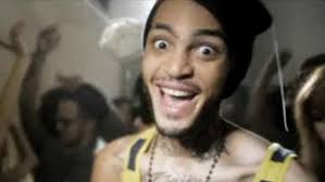 Bernie Allen (Travie McCoy)
