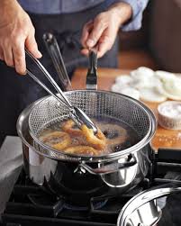 Representing The Best In American Craftsmanship All Clad S D5 Stainless Steel Line Incorporates Five Layer Bonde Cookware Sets Saute Pan Stainless Steel Tongs