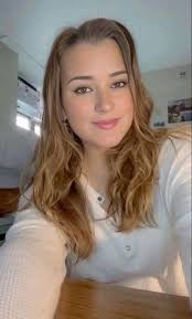 I asked one last time if I should tattoo my face 😚😚