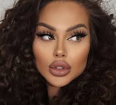 28-latka zmarła podczas operacji w Turcji. Poddała się popularnemu wśród  celebrytów zabiegowi