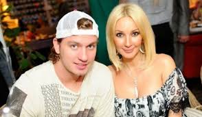 Но какой она была до преображения? Lera Kudryavceva Pokazala Eroticheskie Snimki S Muzhem Https Dni24 Com Exclusive 129401 Lera Kudryavceva Pokazala Eroticheski Aktrisy Znamenitosti Zvezdnye Pary