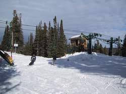 At 32 miles away, it is the closest ski area to laramie, home of the university of. Snowy Range Ski And Recreation Area Skidortsguide Karta Boende I Snowy Range Ski And Recreation Area