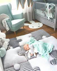 kinderzimmer in grauer farbe toys kids amp baby farbe grauer kinderzimmer kinderzimmer kinder zimmer baby zimmer grau