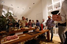 Escuela waldorf con más de 30 años de experiencia. Un Piso En Alicante Que Fusiona Escuela De Cocina Y Restaurante Informacion Es