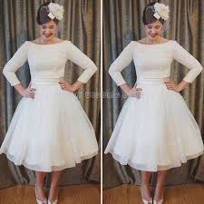 Elegant Long Sleeve Tea Length Wedding Dresses Simple Tulle Lace Short Wedding Dress Pretty Wedding Gowns Bridal Dresses Sw19 In 2020 Tea Length Long Sleeve Wedding Dress Tea Length Wedding Dress