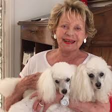 Annie cordy, whose real name cooreman leonia, is a belgian singer, born in laeken (brussels) june 16, 1928. Annie Cordy Officiel Home Facebook