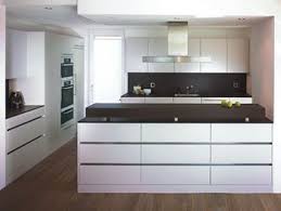 Kreative lösungen, die an individuelle wünsche angepasst werden können. Brunner Kuchen Bettwil Kuche Moderne Kuche Billige Kuchen