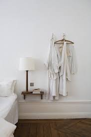 Clever Space Saving Solutions For Small Bedrooms Home Decor Bedroom Bedroom Diy Bedside Shelf