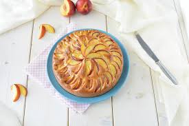 La ricetta originale pan di pesca l'ho presa dal blog su giallozafferano l'angolo di cristy ma ho fatto qualche piccola variante e la prossima volta ne farò anche d più ! Torta Morbida Alle Pesche Un Pizzico Di Pepe Rosa