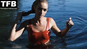 Brianne Howey Sexy Collection (17 Photos) | TheFappening