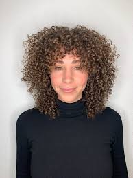 Short curly hairstyles, when they are sported excellently, will make you look more graceful and sophisticated. New Curly Haircut Curlyhair