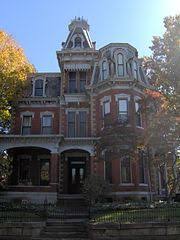 Victorian District Chancellor House Parkersburg Wv Have Toured The Inside Of The House And The Garden Parkersburg Parkersburg Wv West Virginia History