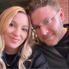 Sharon Riddell (@RiddellSharon)