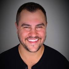 Justin Dreyfuss's Instagram, Twitter & Facebook